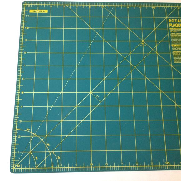 OLFA 12 x 18 Rotary Cutting Mat RM-CG Model #9880 - Picture 3 of 9